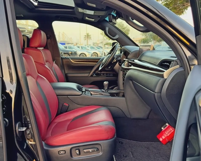 2019 Lexus LX570 Signature, GCC Specifications-10