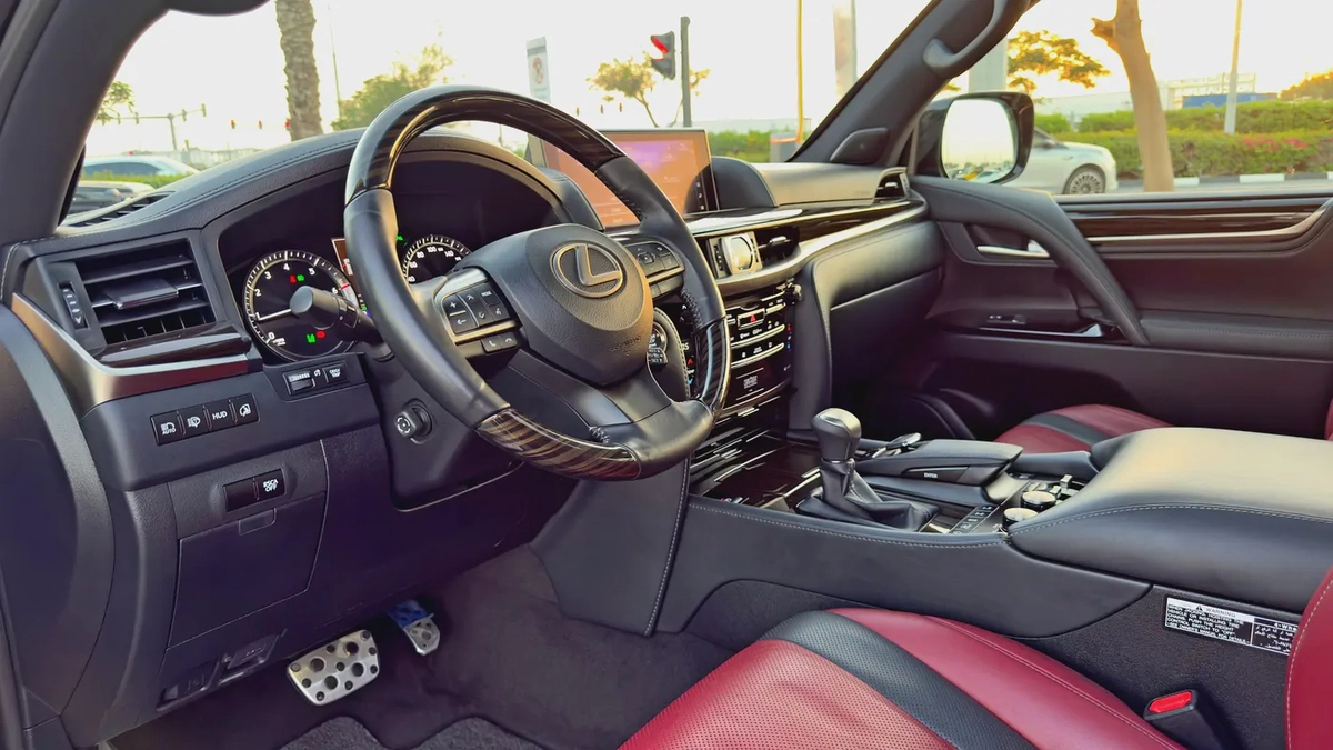 2019 Lexus LX570 Signature, GCC Specifications-7-7