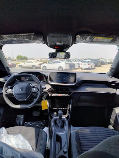PEUGEOT 2008 1.2 L ACTIVE TURBO MODEL 2025-4