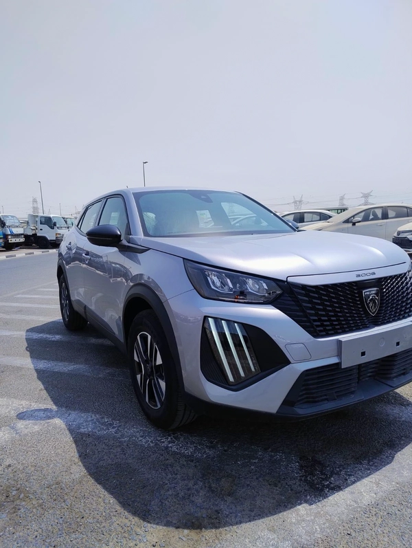 PEUGEOT 2008 1.2 L ACTIVE TURBO MODEL 2025
