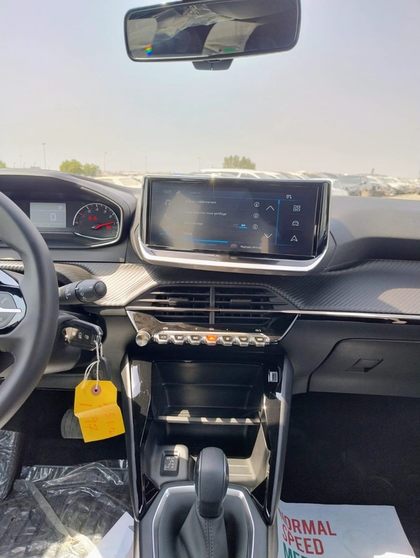 PEUGEOT 2008 1.2 L ACTIVE TURBO MODEL 2025