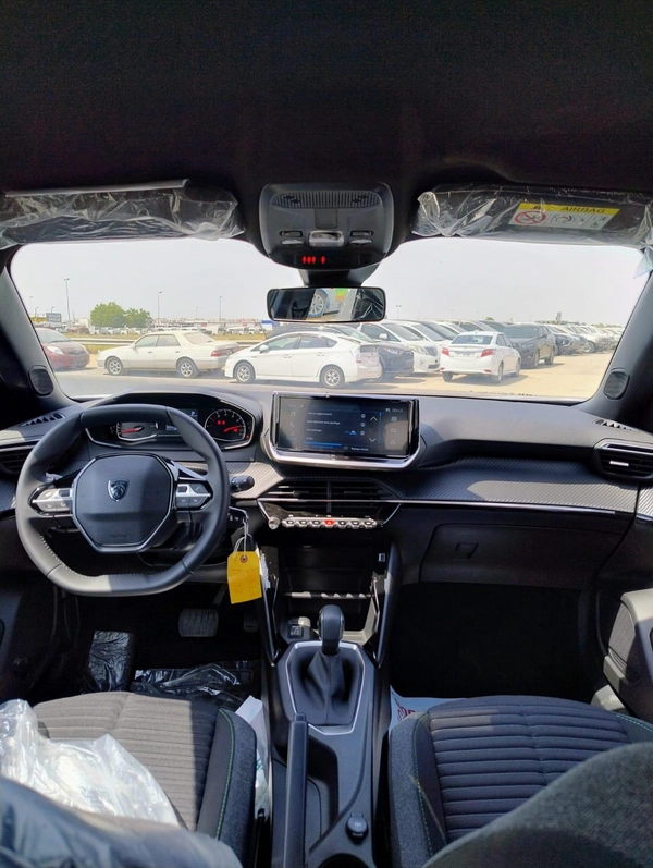 PEUGEOT 2008 1.2 L ACTIVE TURBO MODEL 2025