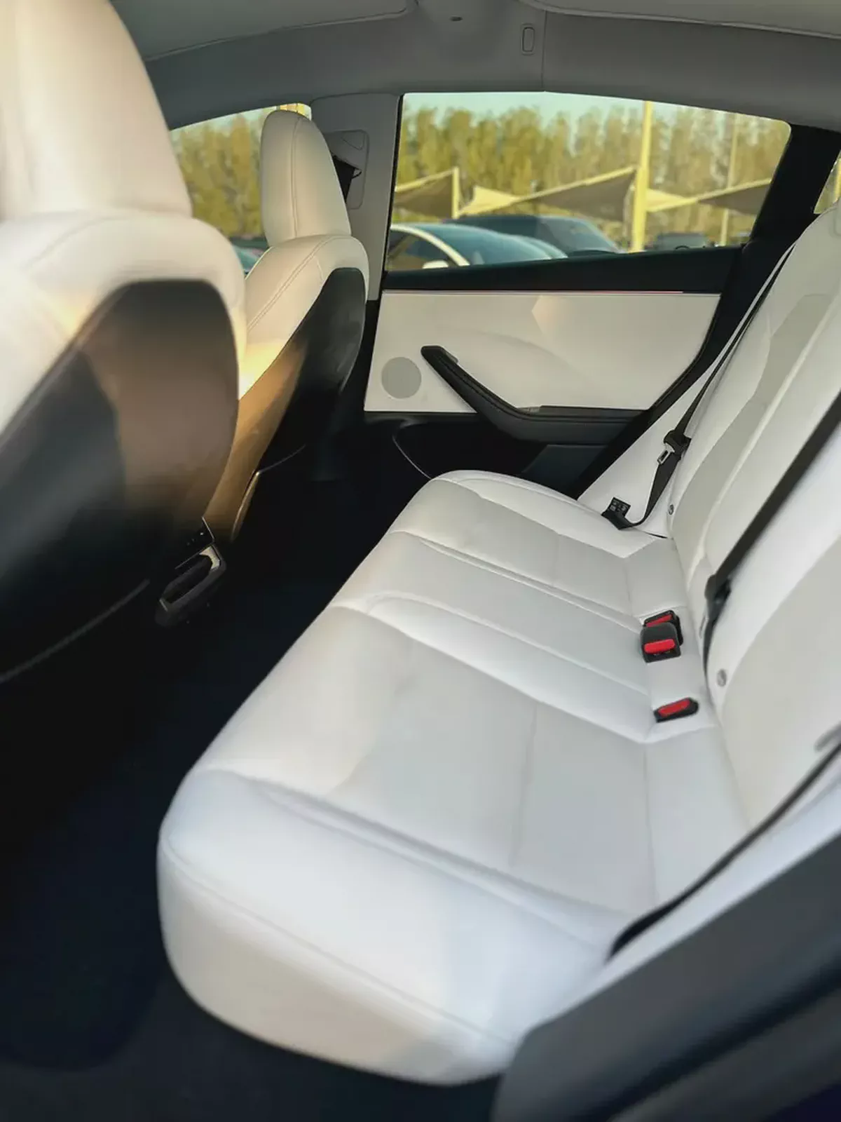 Tesla Model 3 Long Range 2024 GCC Specs-9-9