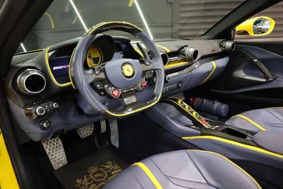 Ferrari 812 GTS-17