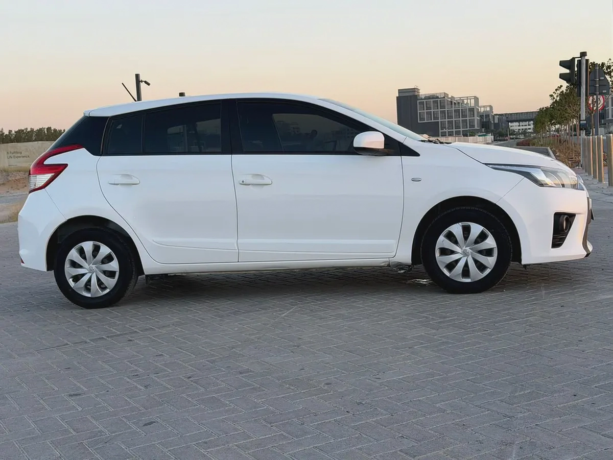 Toyota Yaris 2016 S GCC Specs - Excellent Condition-7-7
