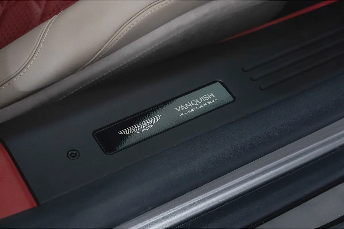 AED 28,985 / 60 months | 20% DP | 2025 Aston Martin Vanquish / FSH / Warranty-19-19