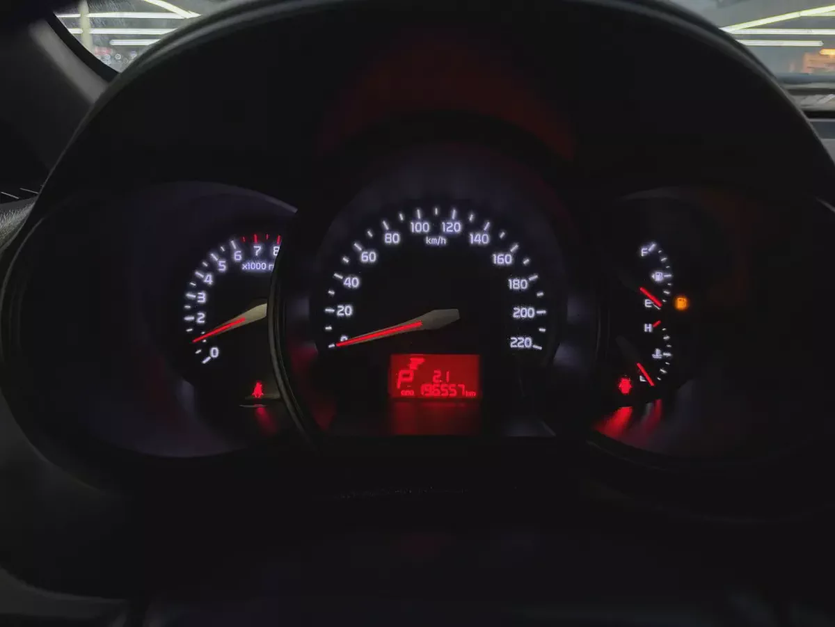 KIA RIO-12-12