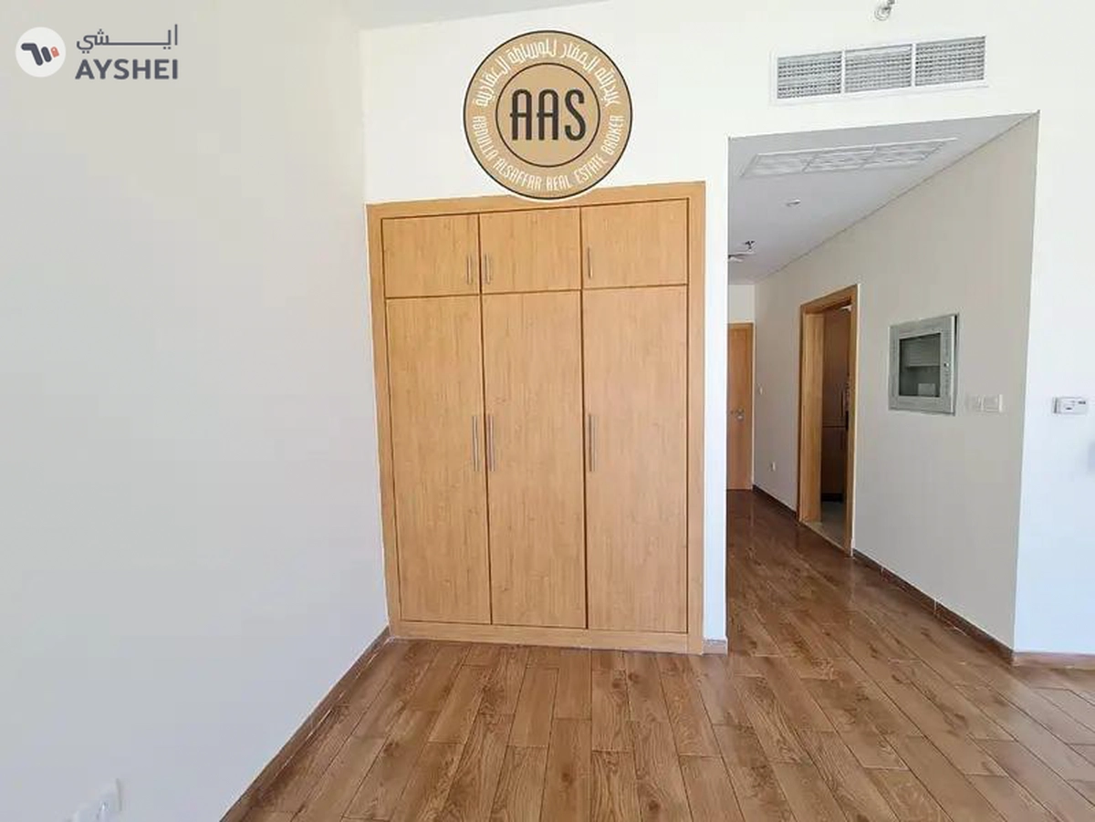 Luxury Studio Chillar free With Available in 52k-10-10