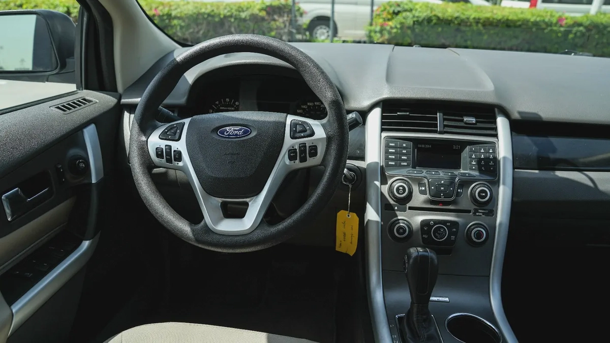 FORD EDGE 2015 GCC SPECS!! FULL SERVICE HISTORY FROM AL TAYER-7-7