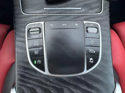 For sale Mercedes-Benz GLC 300 I (X253) Facelift, 2.0 l, 2021 in UAE, Sharjah-13