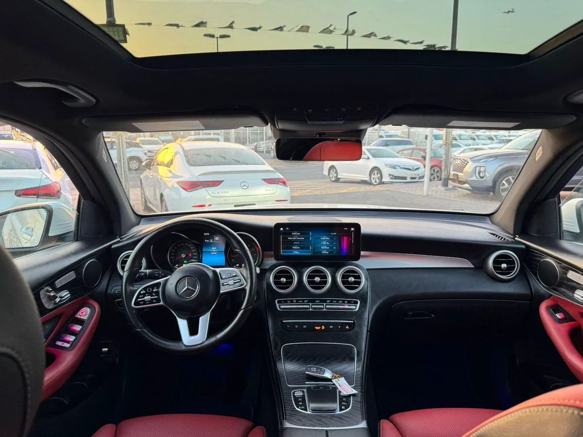 For sale Mercedes-Benz GLC 300 I (X253) Facelift, 2.0 l, 2021 in UAE, Sharjah-7-7