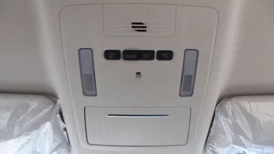 Toyota Granvia PREMIUM-15