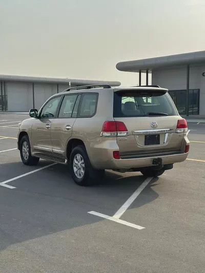 Toyota Land Cruiser GXR 2010 | GCC Specs | V6 Engine-3