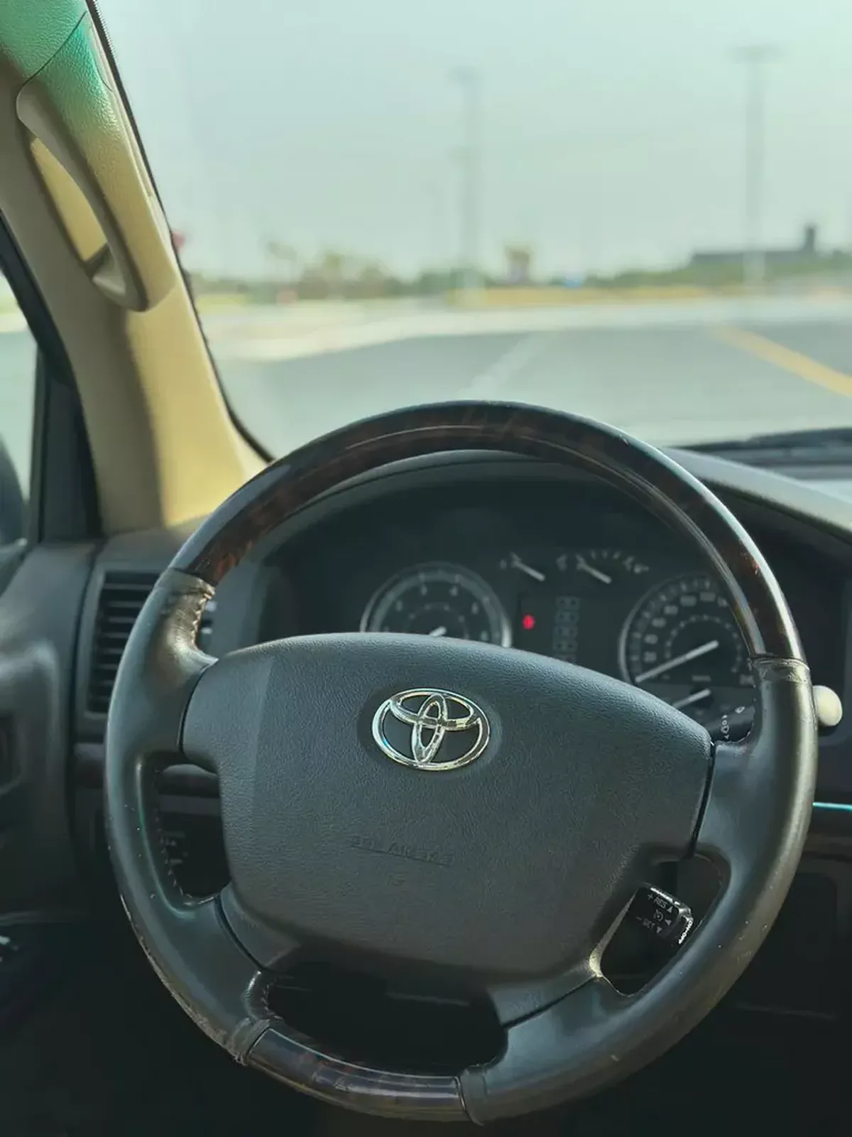 Toyota Land Cruiser GXR 2010 | GCC Specs | V6 Engine-10-10