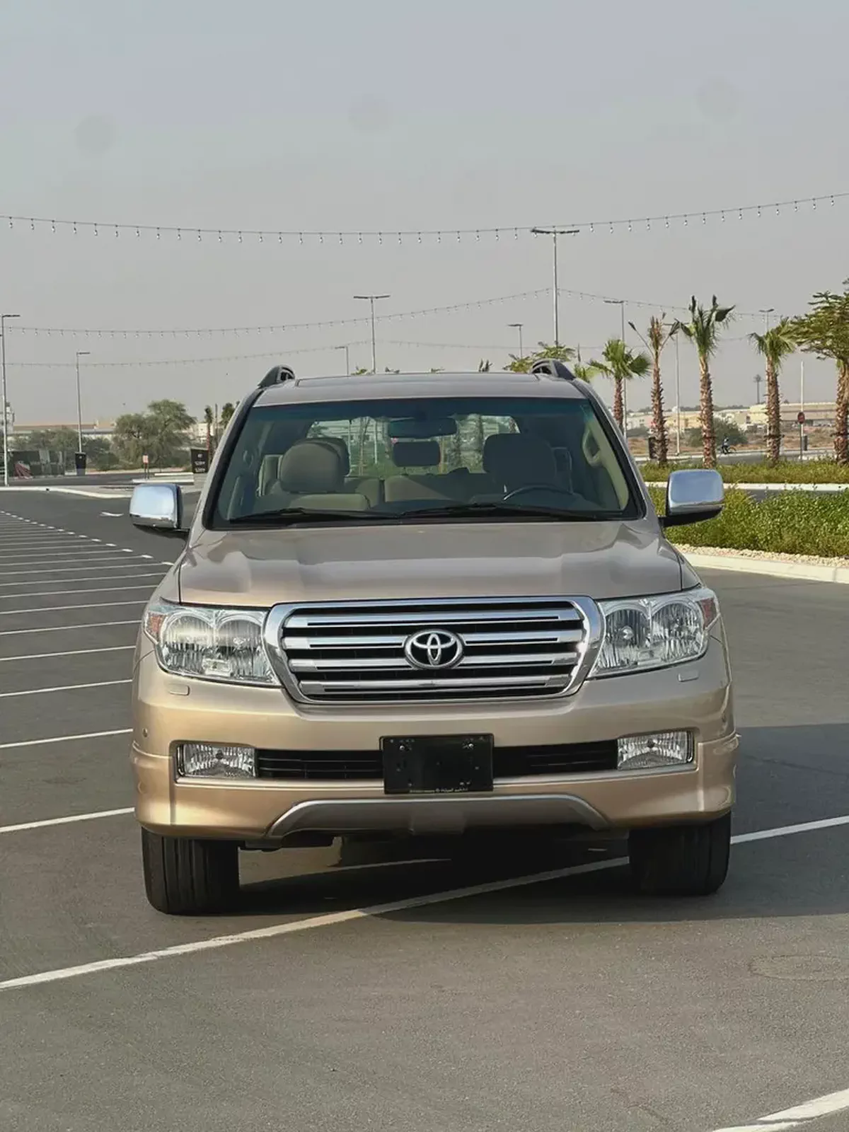 Toyota Land Cruiser GXR 2010 | GCC Specs | V6 Engine-2-2