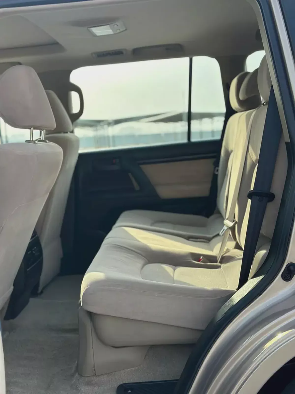Toyota Land Cruiser GXR 2010 | GCC Specs | V6 Engine-7-7