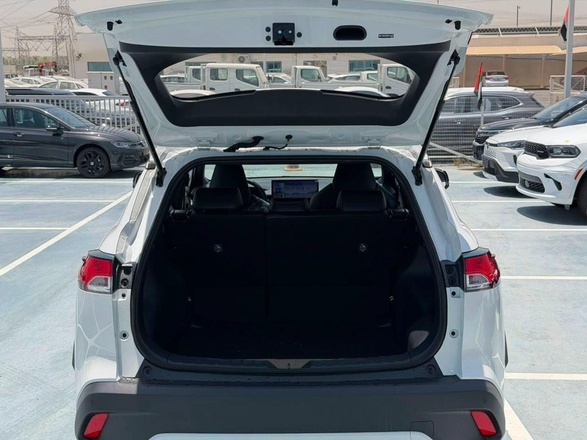Toyota Corolla Cross GLI 2.0L HEV 2025 Electric Seat 2025-16-0