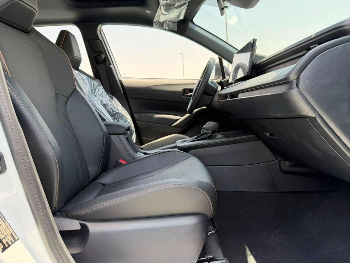 Toyota Corolla Cross GLI 2.0L HEV 2025 Electric Seat 2025-22-0