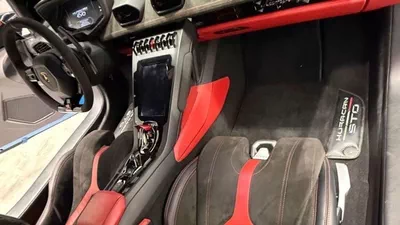 Lamborghini Huracan EVO Coupe With STO KIT 2022 USA specs-12
