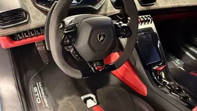 Lamborghini Huracan EVO Coupe With STO KIT 2022 USA specs-7