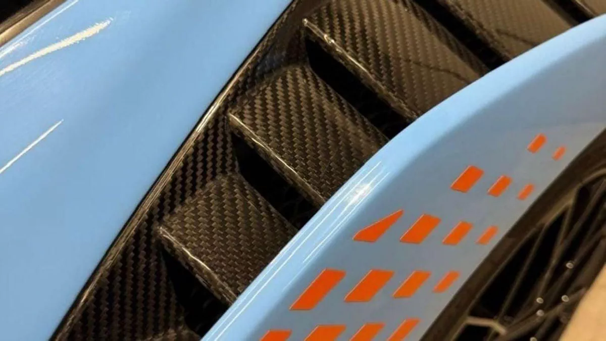 Lamborghini Huracan EVO Coupe With STO KIT 2022 USA specs-17-0