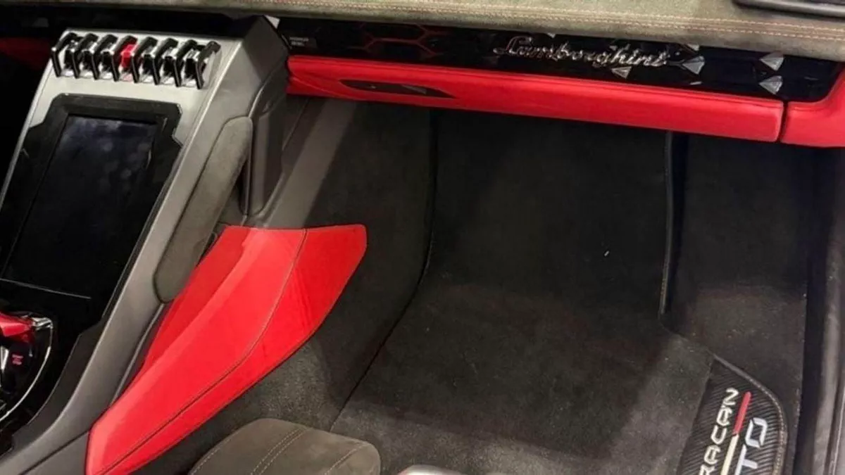 Lamborghini Huracan EVO Coupe With STO KIT 2022 USA specs-21-0