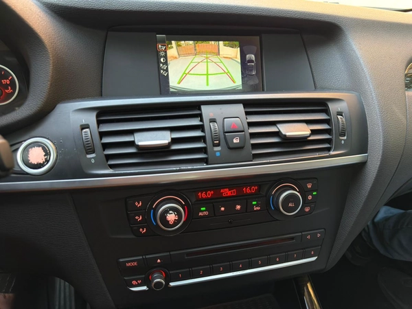 Gulf Specs 2011 BMW X3 XDRIVE28i 3.0Litre 6-Cylinder (Top-Edition)
