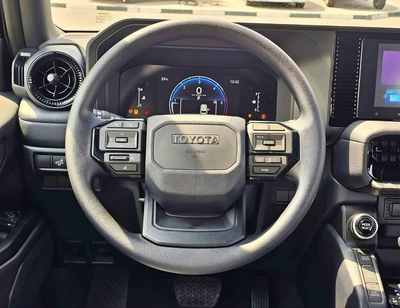 Toyota Prado VXR TURBO ALL ROUNDER / 2.8L DIESEL V4 / DIFFLOCK / SUNROOF / COOL BOX (CODE # P28AR2)-14