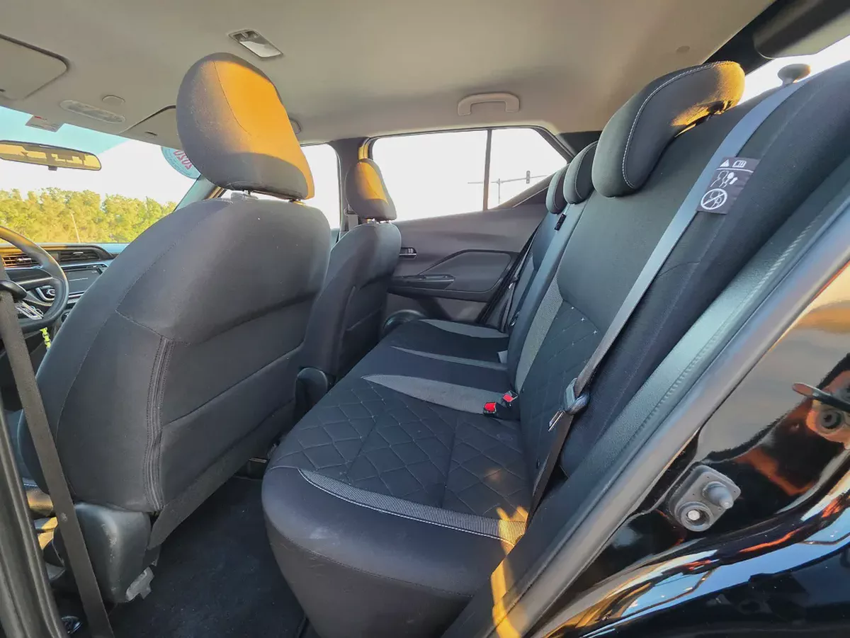 Nissan Kicks SV 2020 GCC Specs - Excellent Condition-15-15