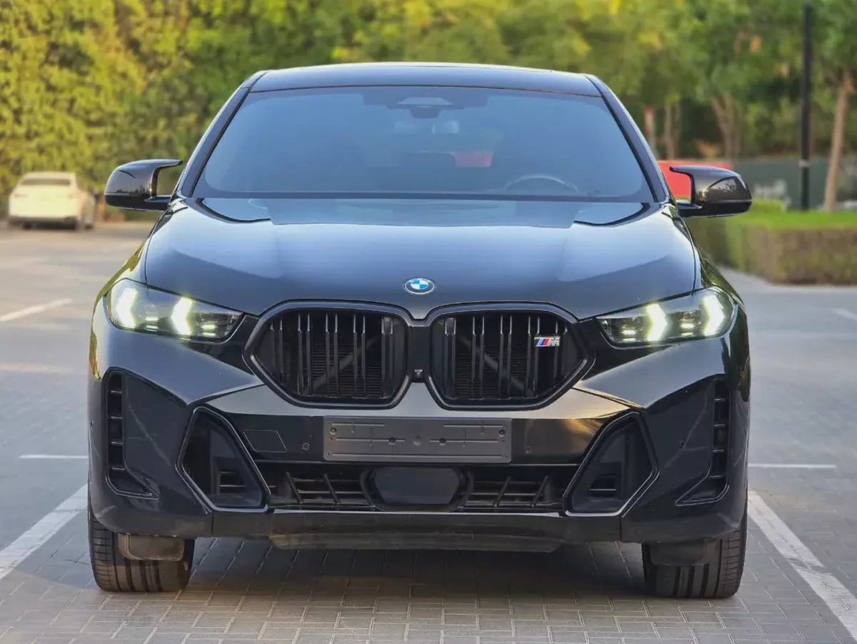 BMW X6 M60i 2023 | European Specs | Clean Title | Orginal Paint | Accident free | Perfect condition-1-1