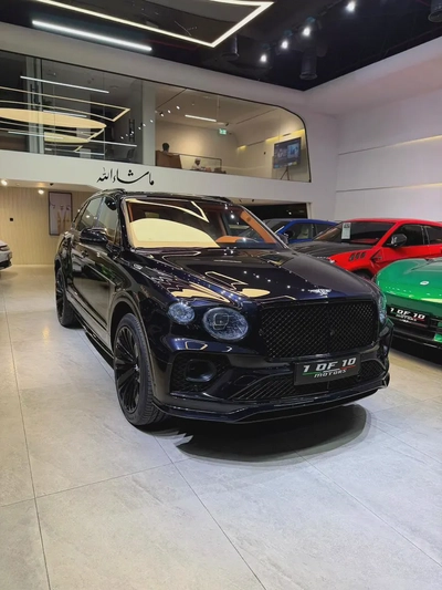 2021 Bentley Bentayga W12 Speed - GCC Specs - Pristine Condition-With full service history-2