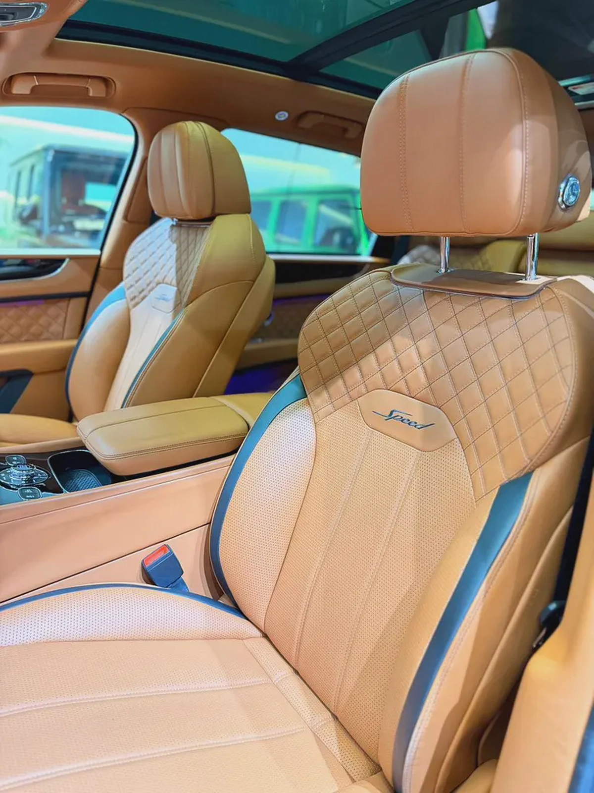 2021 Bentley Bentayga W12 Speed - GCC Specs - Pristine Condition-With full service history-17-17