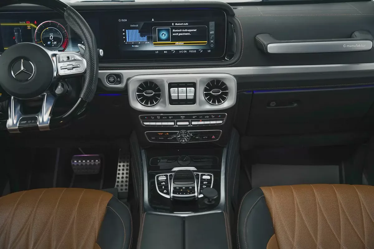 2023 MERCEDES BENZ AMG G63-9-9