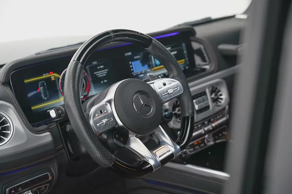 2023 MERCEDES BENZ AMG G63-10-10