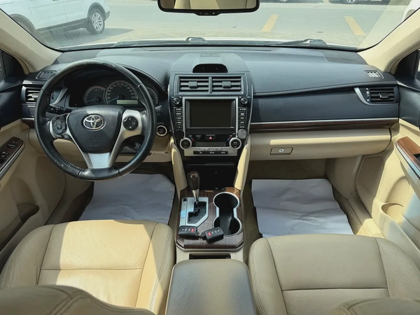 Toyota Camry 2014 Limited White