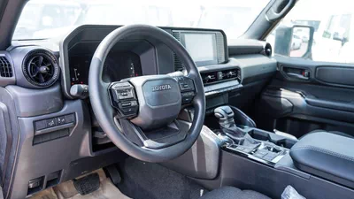 Toyota Prado TOYOTA PRADO URBAN 2.4 PETROL 2025-3
