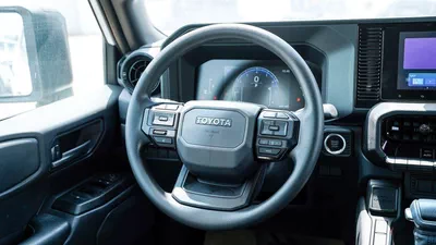 Toyota Prado TOYOTA PRADO URBAN 2.4 PETROL 2025-4