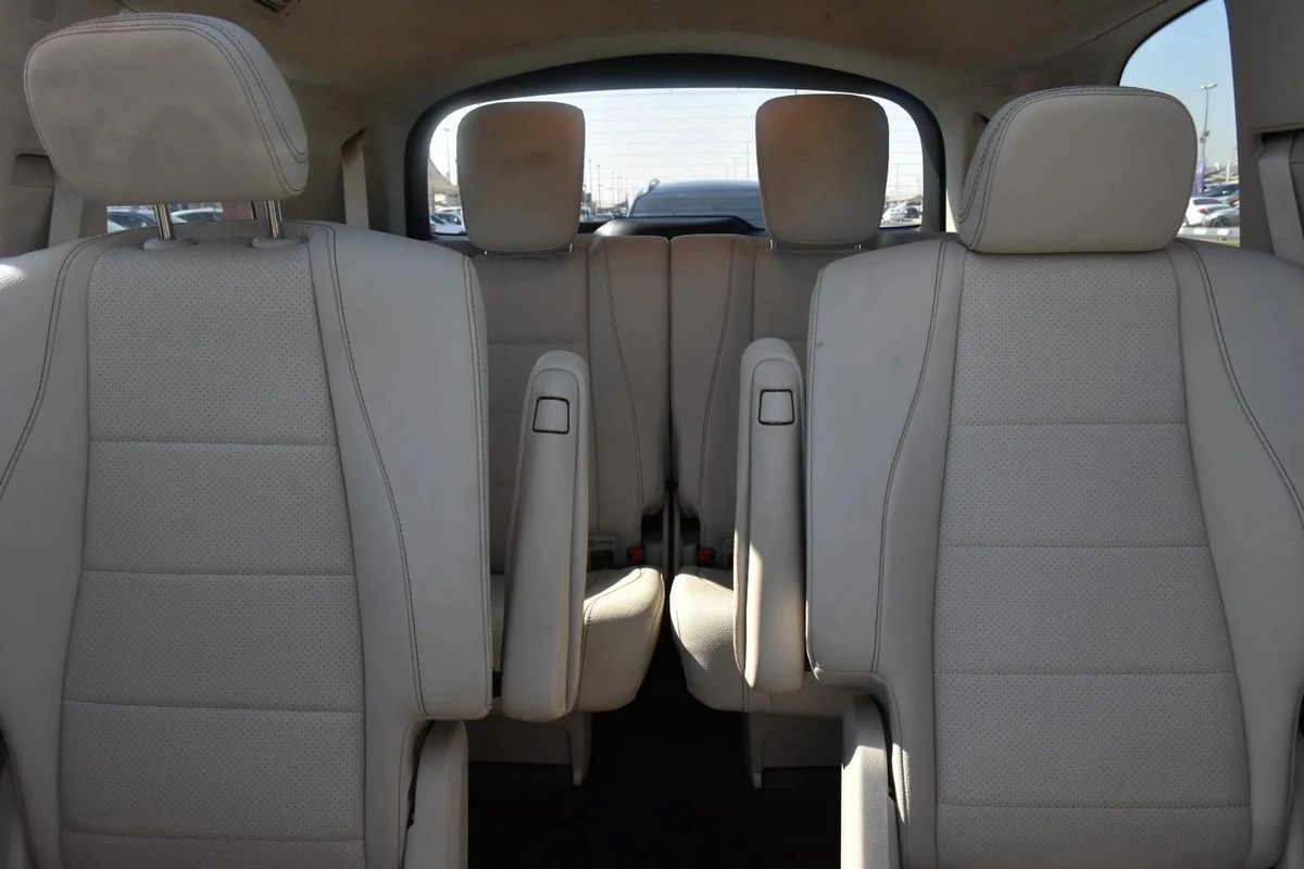 MERCEDES BENZ GLS450 AMG 4MATIC 2024 | WHITE-11-11