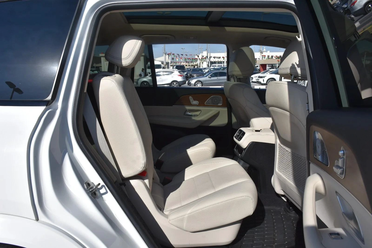 MERCEDES BENZ GLS450 AMG 4MATIC 2024 | WHITE-17-17