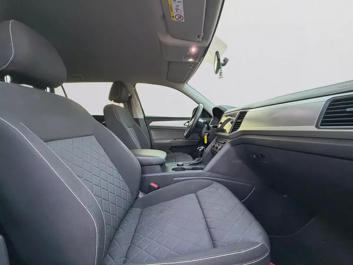 AED 920 P.M | 0% DOWN | VW TERAMONT COMFORTLINE | 7-SEATER | V6 AWD | 2022 GCC-14-14