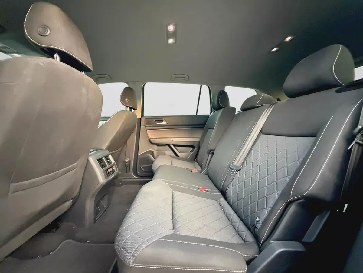 AED 920 P.M | 0% DOWN | VW TERAMONT COMFORTLINE | 7-SEATER | V6 AWD | 2022 GCC-16-16