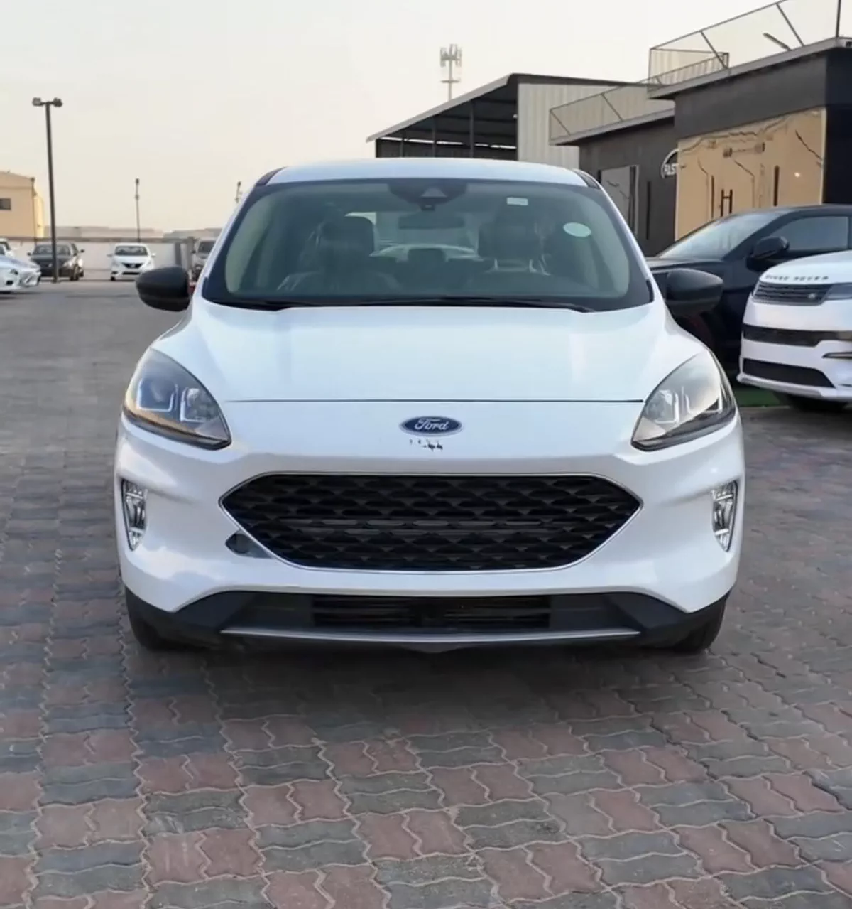 Ford Escape-2-2