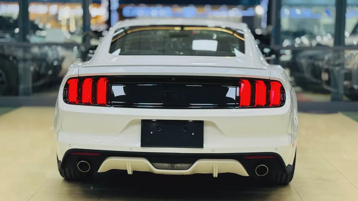 Ford Mustang GT 2017 GCC Specs Manual Transmission-4-4