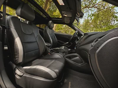 HYUNDAI VELOSTER TURBO | GCC SPECS | TOP CONDITION-3
