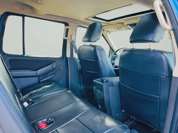 FORD EXPLORER XLT - 2010 - CLEAN CAR FRESH JAPAN IMPORT