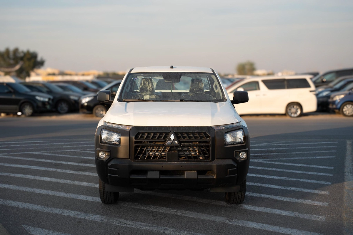 MITSUBISHI L200 2.4L DIESEL 4X4 SINGLE CAB 2026 | BRAND NEW-4-4