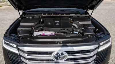 Toyota Land Cruiser VX LC VX 3.3D\(LHD) TOYOTA LAND CRUISER LC300 VX 3.3D AT MY2025 – BLACK-13