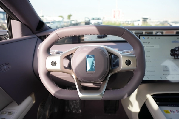 2025 Avatr 06 Max REEV 31.7Kw/h 0km