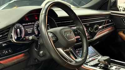 2019 GCC AUDI Q8 55TFSI S-LINE AGENCY SERVICE HISTORY GCC SPECS-2