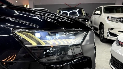 2019 GCC AUDI Q8 55TFSI S-LINE AGENCY SERVICE HISTORY GCC SPECS-1